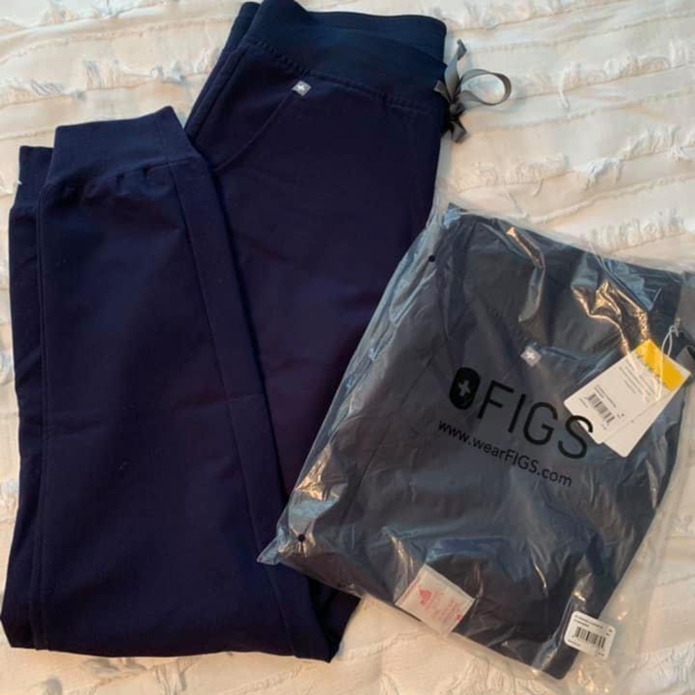 FIGS SCRUBS Navy Blue Zamora Joggers